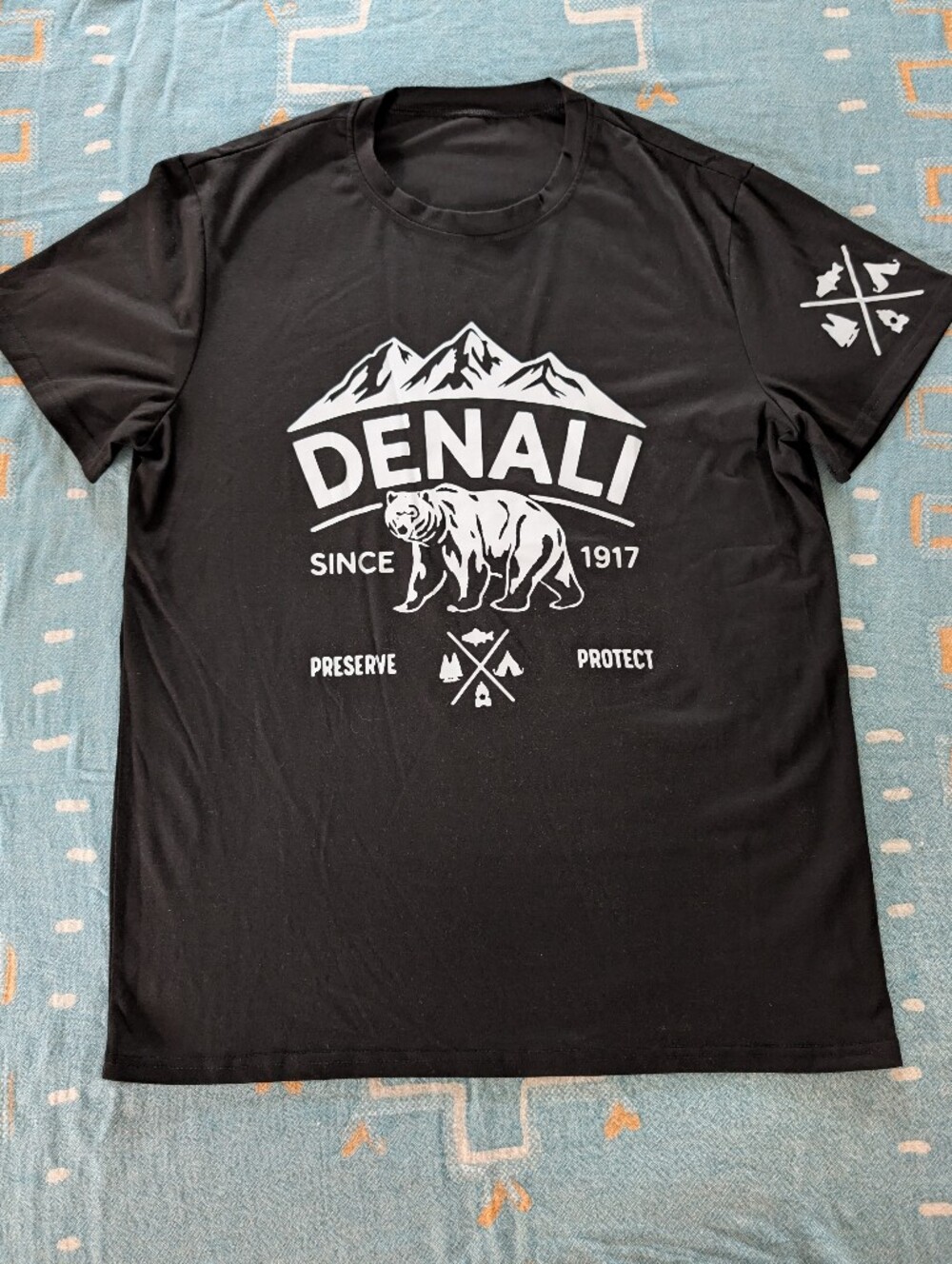 Denali National Park Bear Stretchy Black T-Shirt Size L